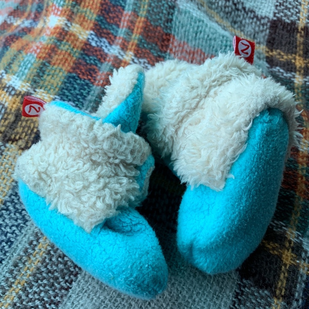 Zutano booties sz 3 months